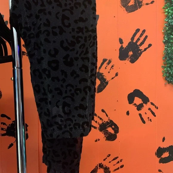 Sexy Stretch Pants/Leggings NWT - Picture 2 of 2